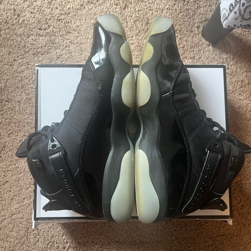 Air Jordan 6 Rings Black Sneakers - Picture 3 of 8